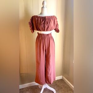 VCAY Women’s Terra Cotta Outfit Off Shoulder Blouse High Waist Pants NWT Size 6